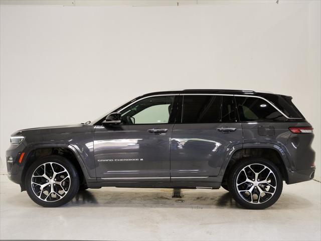 used 2022 Jeep Grand Cherokee car, priced at $39,000