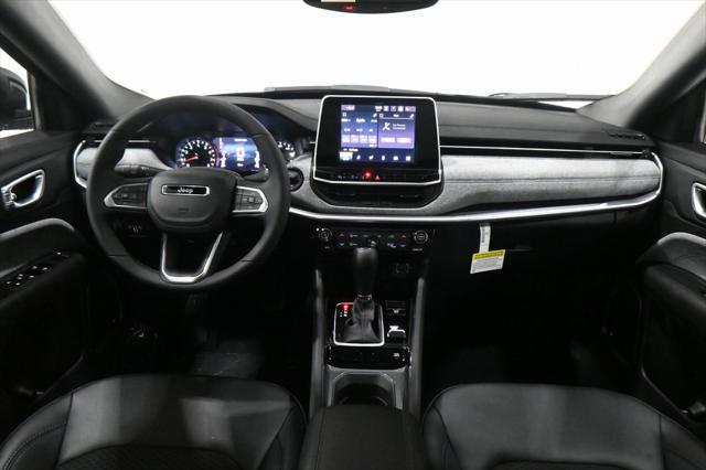 new 2025 Jeep Compass car, priced at $31,231