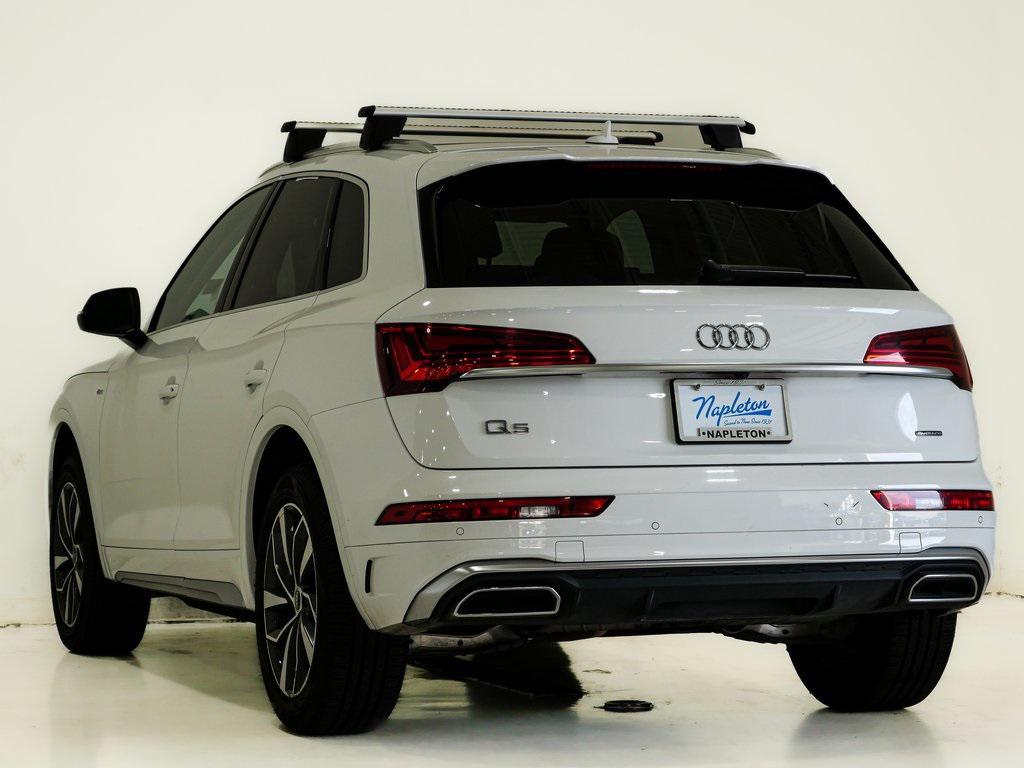 used 2023 Audi Q5 car, priced at $27,900