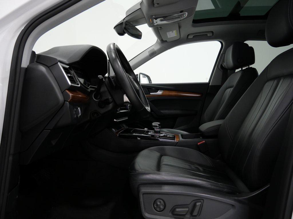 used 2023 Audi Q5 car, priced at $27,900
