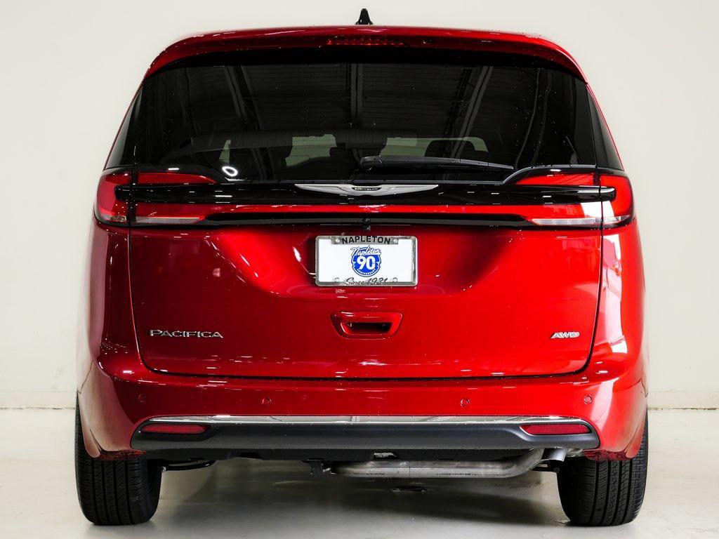 new 2026 Chrysler Pacifica car, priced at $40,156