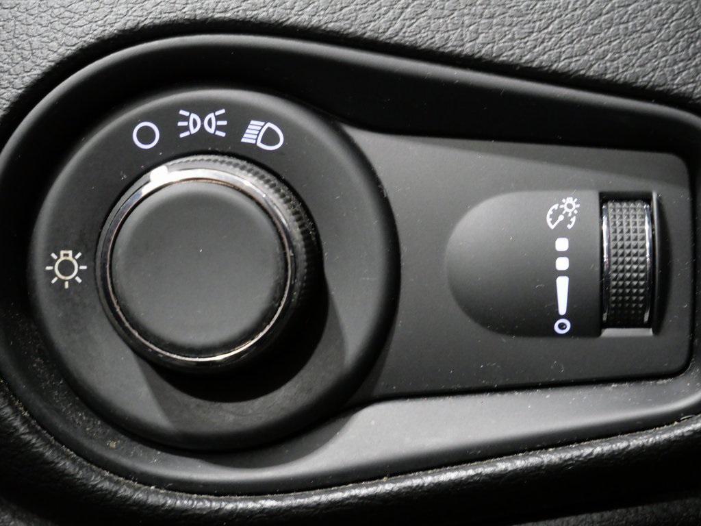 used 2020 Jeep Renegade car, priced at $13,900