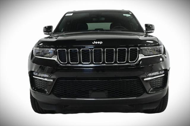 new 2025 Jeep Grand Cherokee car, priced at $47,900