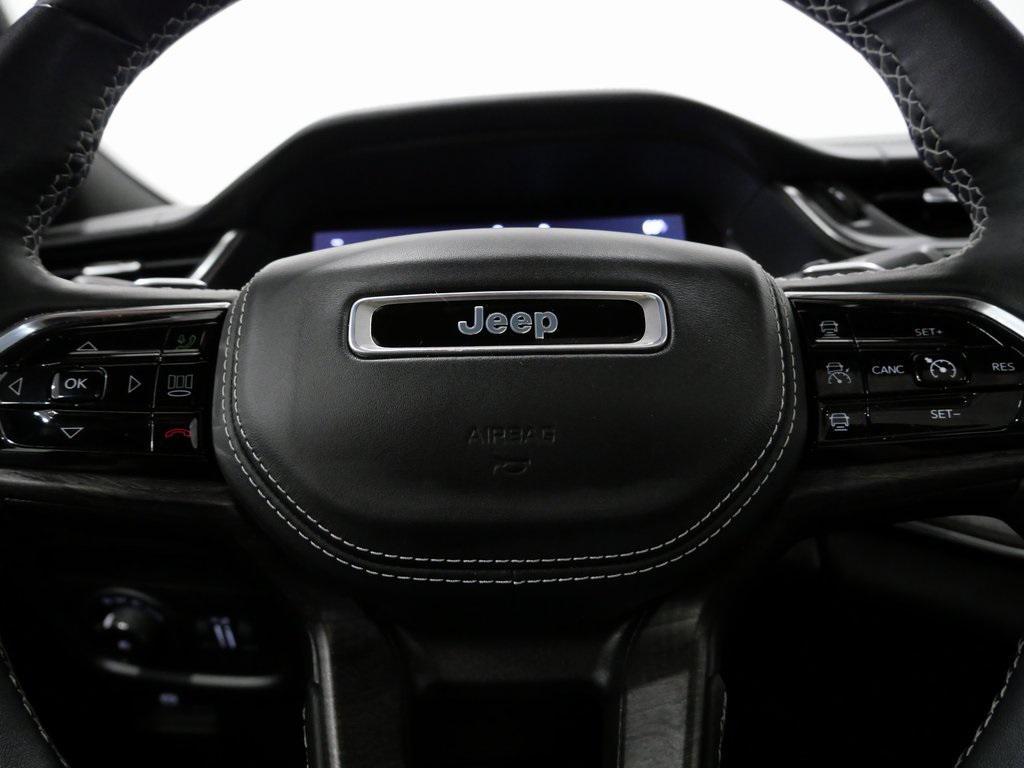 used 2022 Jeep Grand Cherokee car, priced at $30,000
