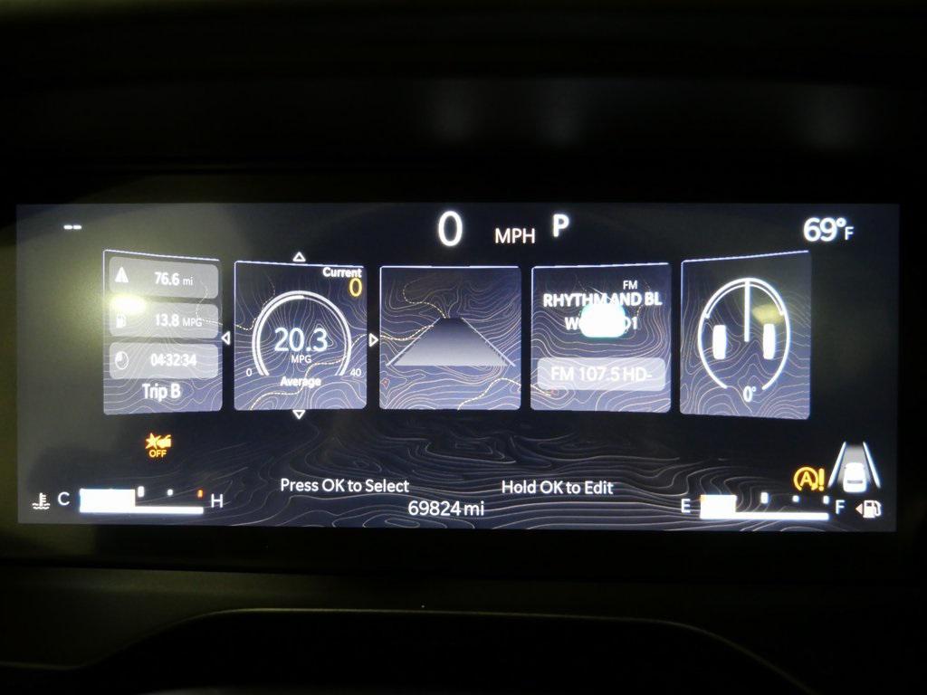 used 2022 Jeep Grand Cherokee car, priced at $30,000