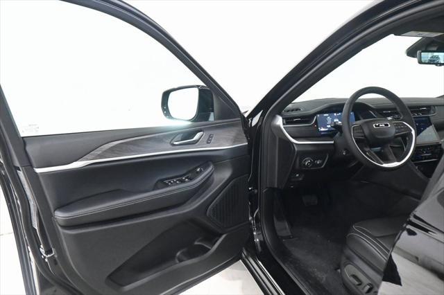 new 2025 Jeep Grand Cherokee L car, priced at $48,826