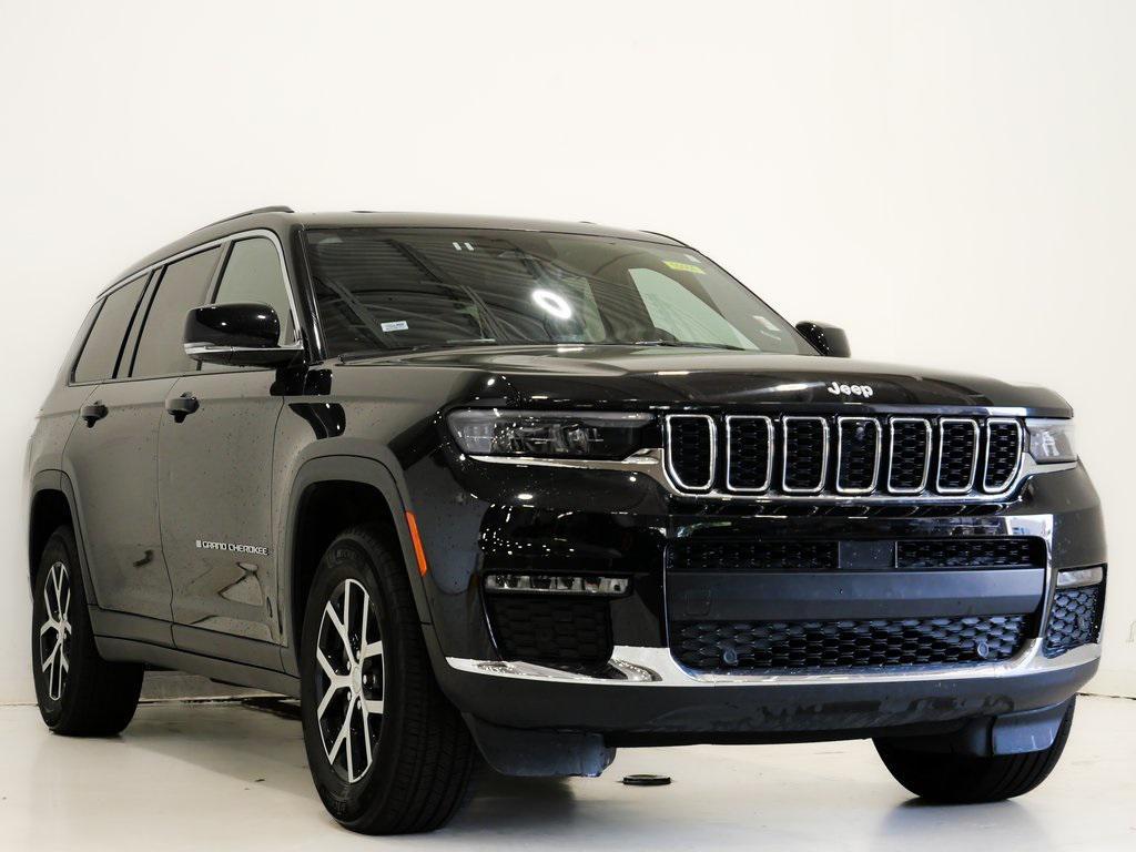 used 2024 Jeep Grand Cherokee L car, priced at $32,200