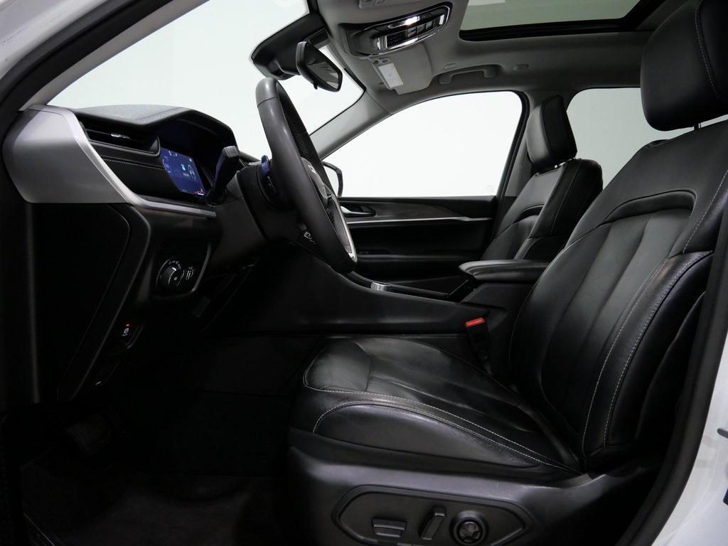 used 2023 Jeep Grand Cherokee L car, priced at $29,800