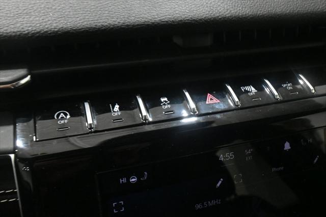 used 2024 Jeep Grand Cherokee car, priced at $34,000