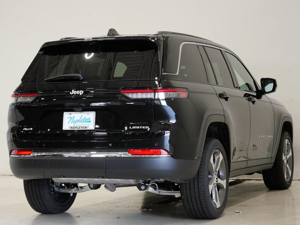 new 2025 Jeep Grand Cherokee car, priced at $48,960