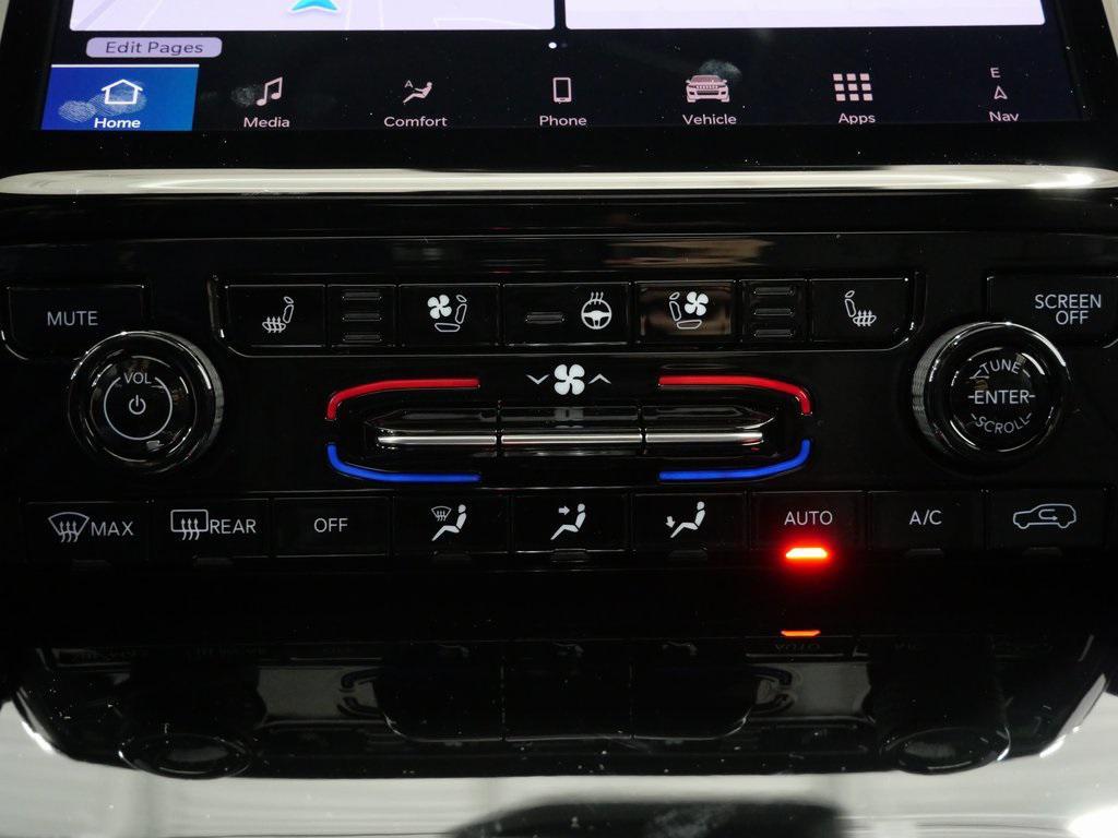 new 2025 Jeep Grand Cherokee car, priced at $48,960
