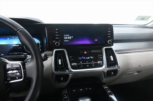 used 2023 Kia Sorento car, priced at $29,800