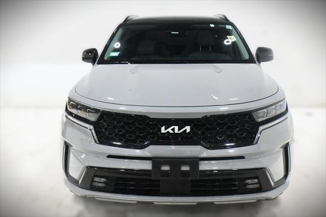 used 2023 Kia Sorento car, priced at $29,800