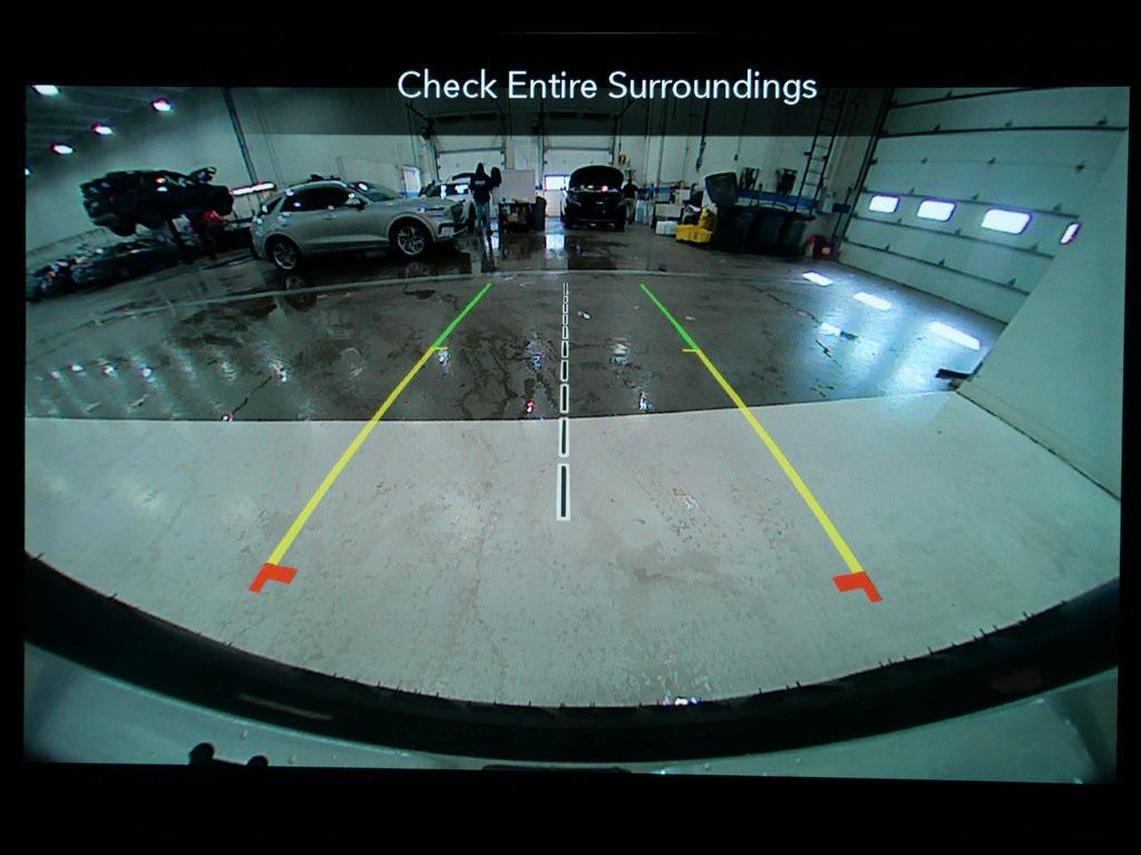 used 2022 Jeep Wrangler Unlimited car, priced at $32,000