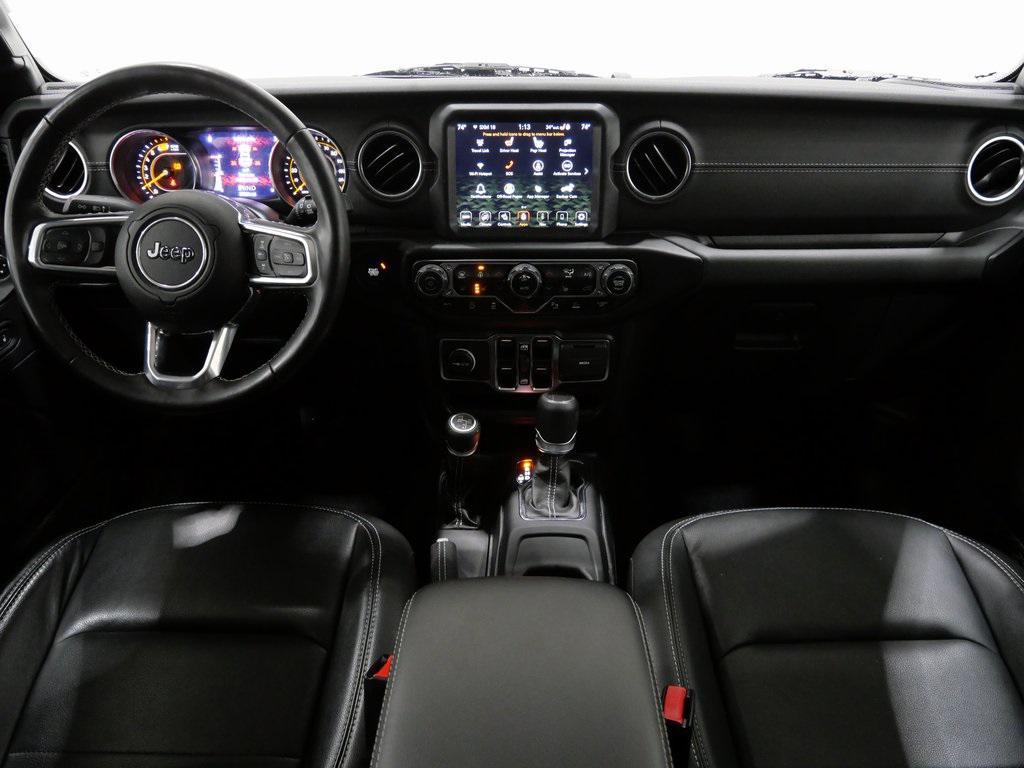 used 2022 Jeep Wrangler Unlimited car, priced at $32,000