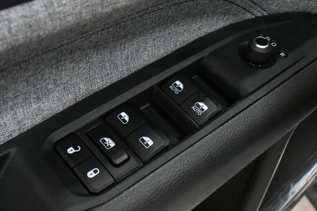 new 2025 Jeep Compass car, priced at $25,574