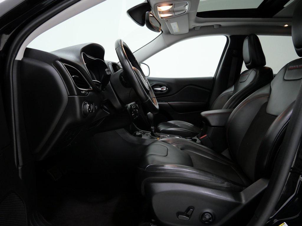 used 2019 Jeep Cherokee car, priced at $20,700