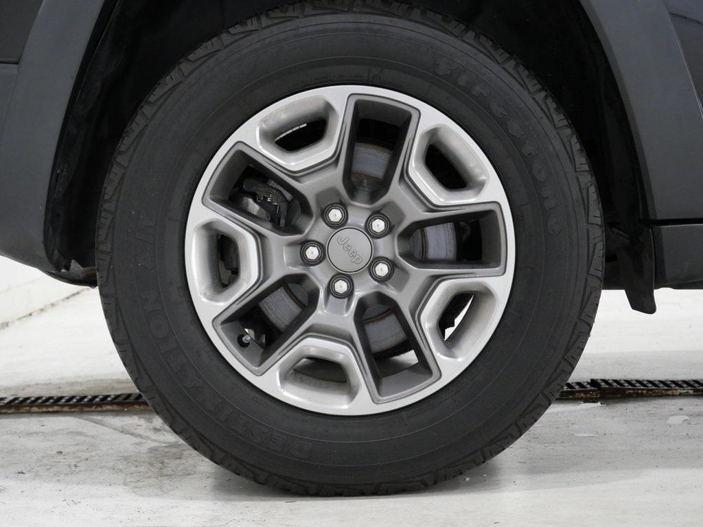 used 2019 Jeep Cherokee car, priced at $20,700