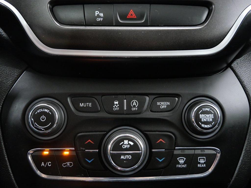 used 2019 Jeep Cherokee car, priced at $20,700
