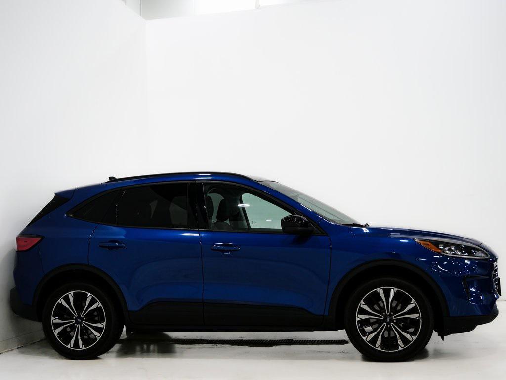 used 2022 Ford Escape car, priced at $20,900