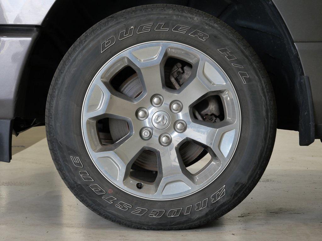 used 2022 Ram 1500 car, priced at $32,000