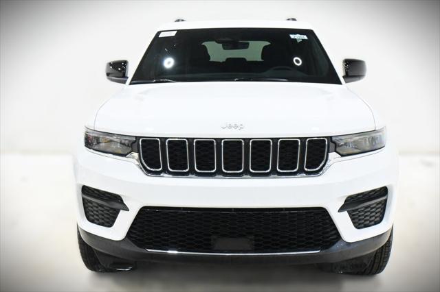 new 2025 Jeep Grand Cherokee car, priced at $35,904