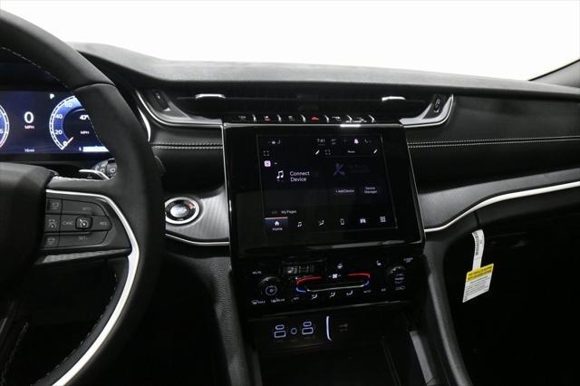 new 2025 Jeep Grand Cherokee car, priced at $35,904
