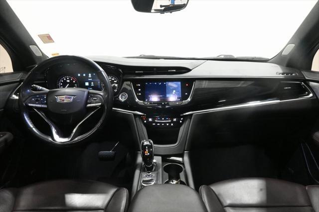 used 2020 Cadillac XT6 car, priced at $32,000