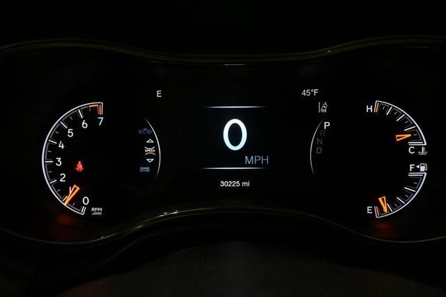 used 2021 Jeep Grand Cherokee car, priced at $29,800
