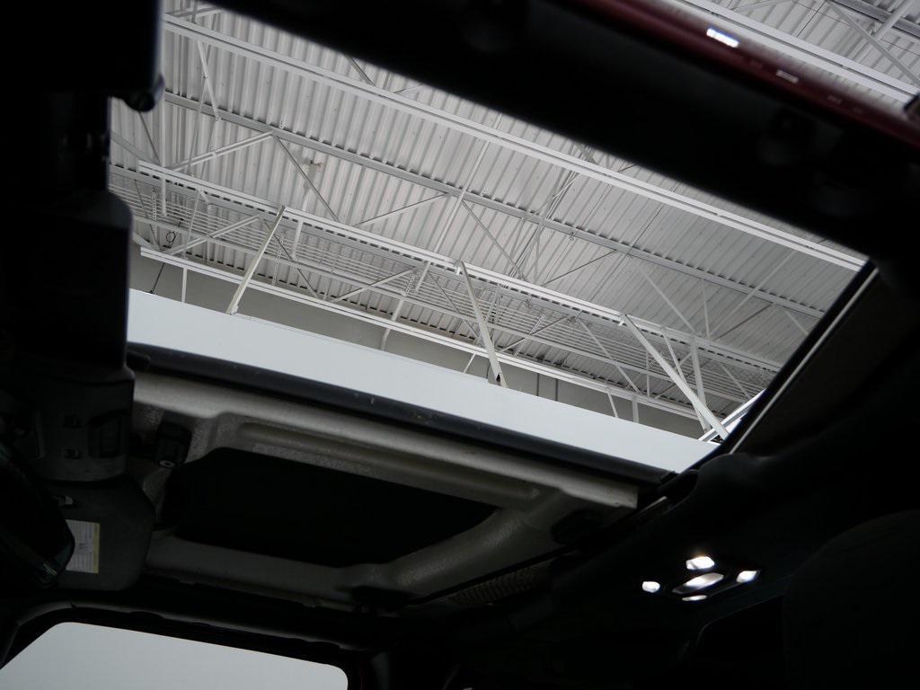 used 2022 Jeep Wrangler Unlimited car, priced at $29,400