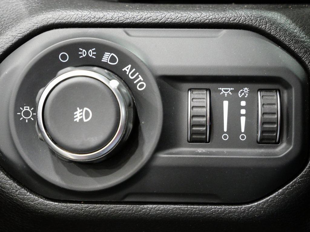 used 2022 Jeep Wrangler Unlimited car, priced at $29,400