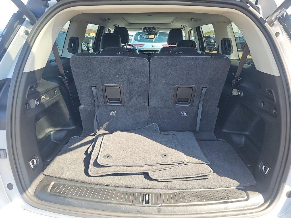 used 2022 Jeep Grand Cherokee L car, priced at $31,000