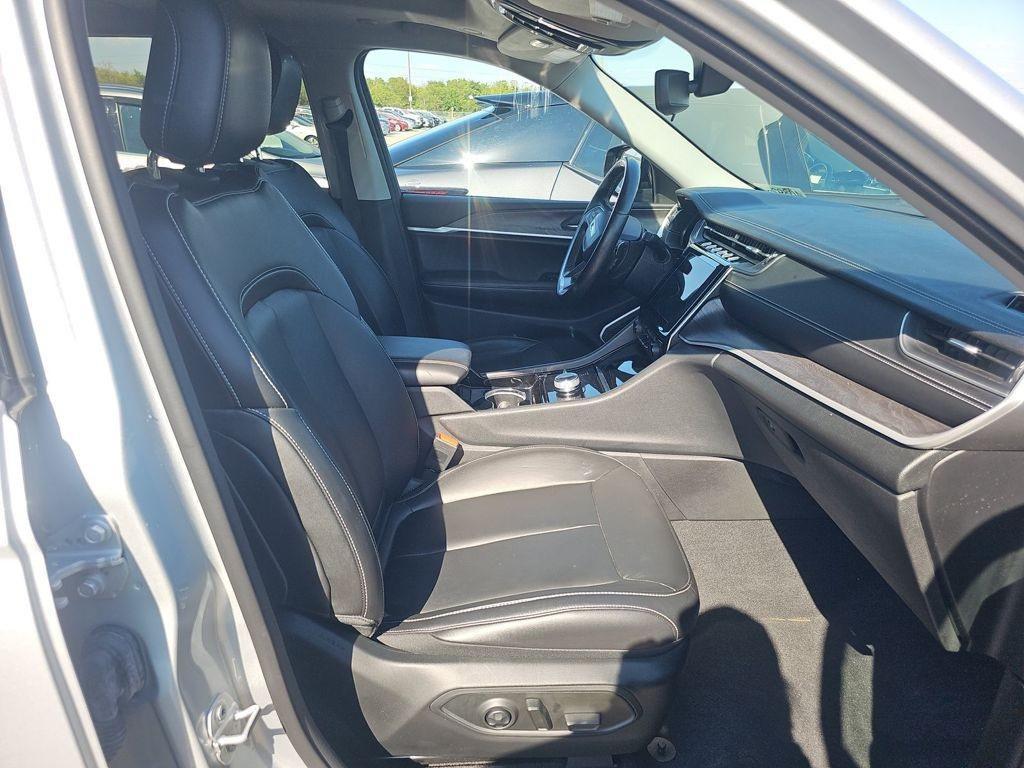 used 2022 Jeep Grand Cherokee L car, priced at $31,000