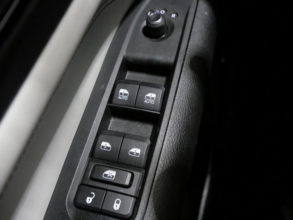 used 2022 Jeep Compass car, priced at $22,000