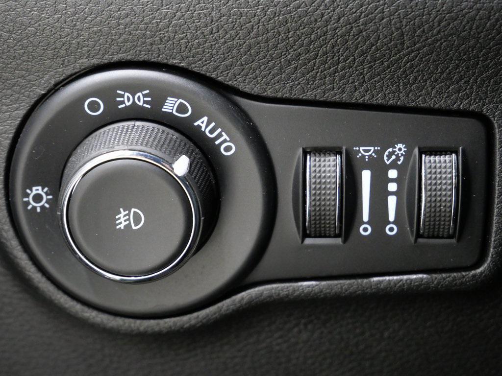 used 2022 Jeep Compass car, priced at $22,000