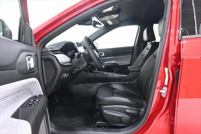 new 2025 Jeep Compass car, priced at $25,357