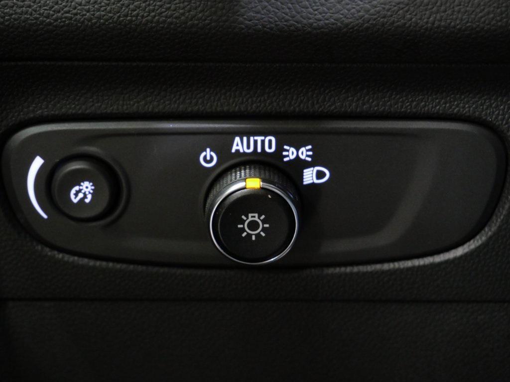 used 2023 Buick Envision car, priced at $20,400