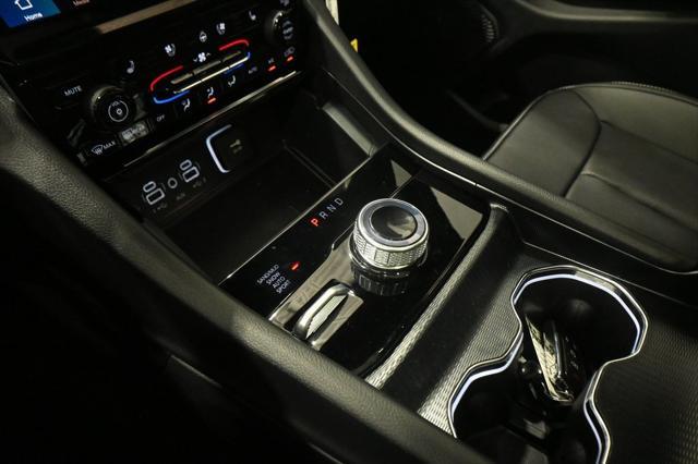 new 2025 Jeep Grand Cherokee car, priced at $44,235