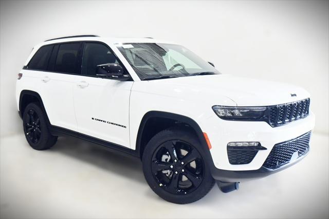 new 2025 Jeep Grand Cherokee car, priced at $46,199