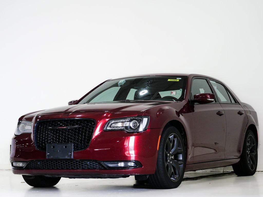 used 2023 Chrysler 300 car, priced at $21,900