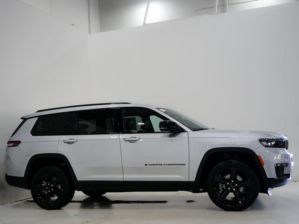 new 2025 Jeep Grand Cherokee L car, priced at $42,465