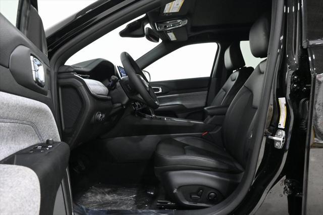 new 2025 Jeep Compass car, priced at $29,627