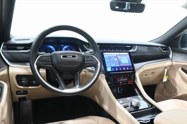 new 2025 Jeep Grand Cherokee L car, priced at $45,657