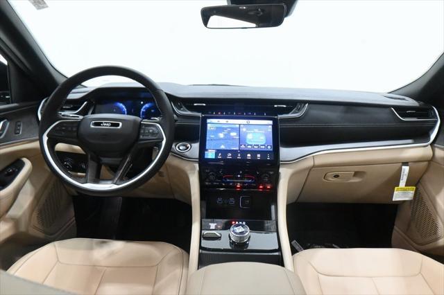 new 2025 Jeep Grand Cherokee L car, priced at $45,657