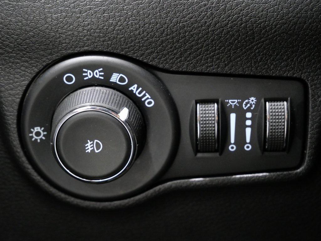 used 2023 Jeep Compass car, priced at $21,000