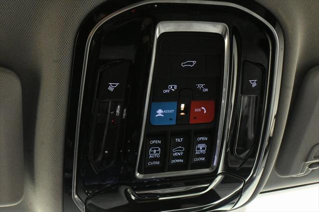 used 2022 Jeep Grand Cherokee L car, priced at $38,600