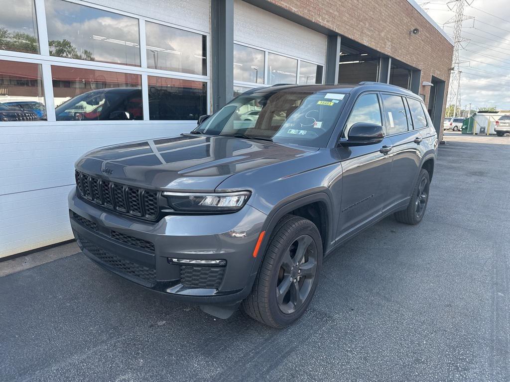 used 2022 Jeep Grand Cherokee L car, priced at $28,800