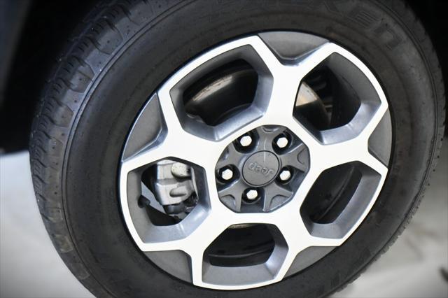used 2022 Jeep Compass car, priced at $26,400