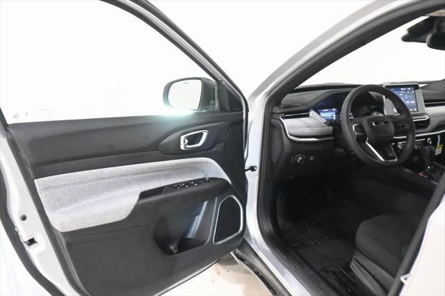 new 2025 Jeep Compass car, priced at $25,377
