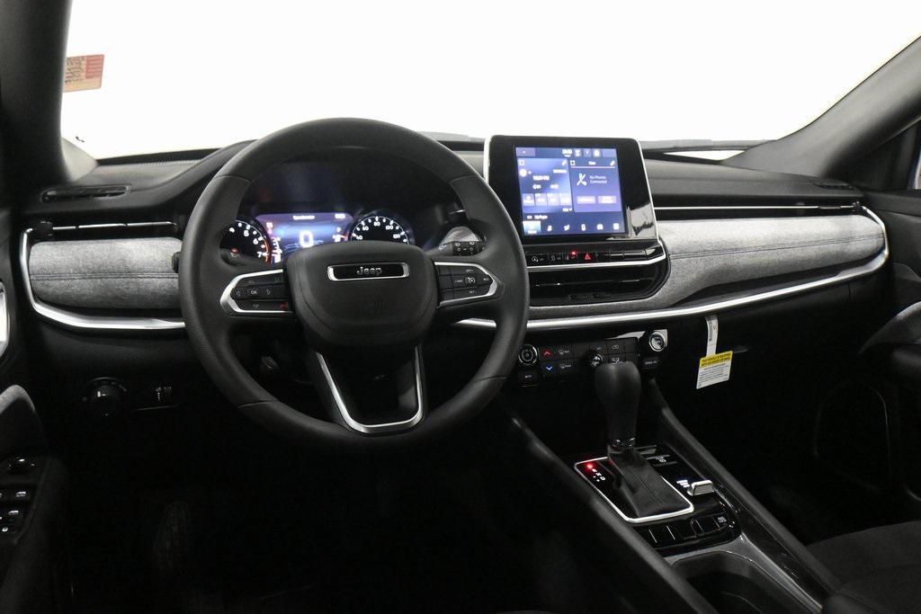 new 2025 Jeep Compass car, priced at $23,034